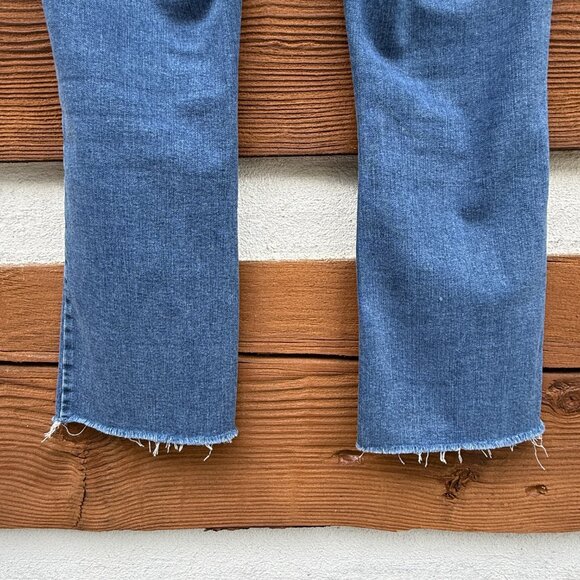 J JILL Denim Kick Flare Ankle Jeans. Raw Hem, Mid-Rise, Stretch, Blue. Sz 6 EUC - Picture 14 of 15